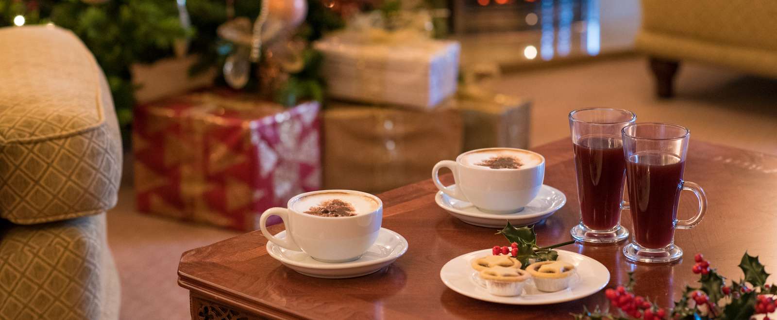 Coffee, Mulled Wine and Mince Pies by Christmas Tree at Victoria Hotel
