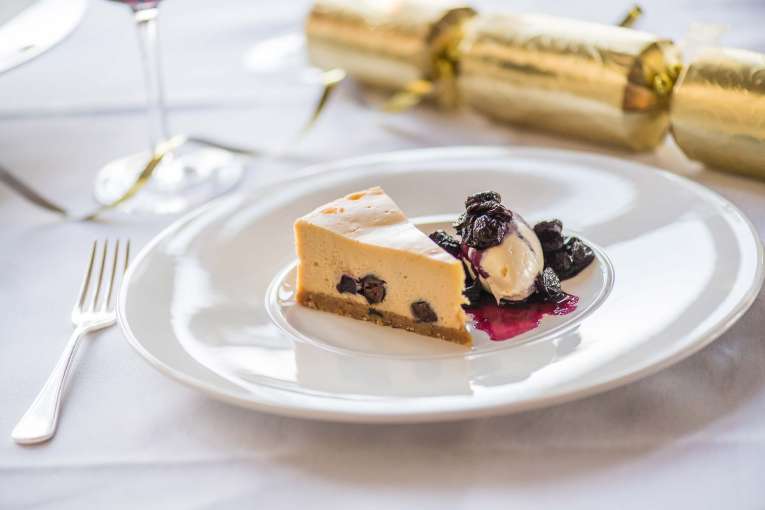 Victoria Hotel Restaurant Dining Festive Cheesecake and Christmas Cracker